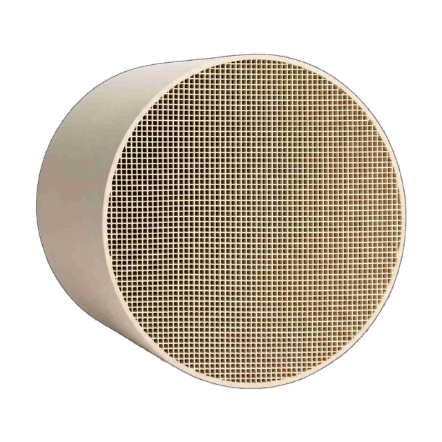 Czoło wkładu ceramicznego — kanaliki jak plaster miodu